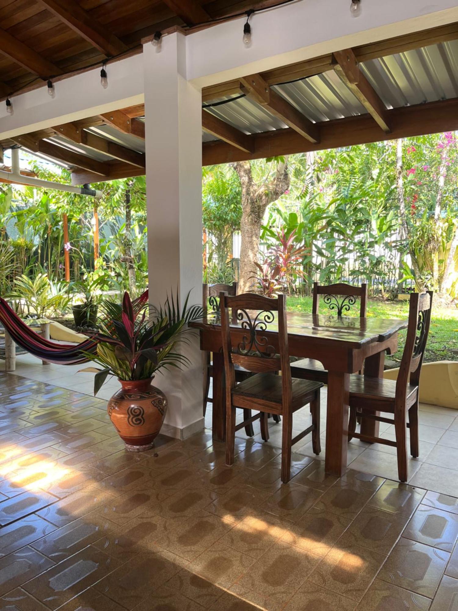 Hotel Pura Vida Puerto Viejo de Talamanca Dış mekan fotoğraf