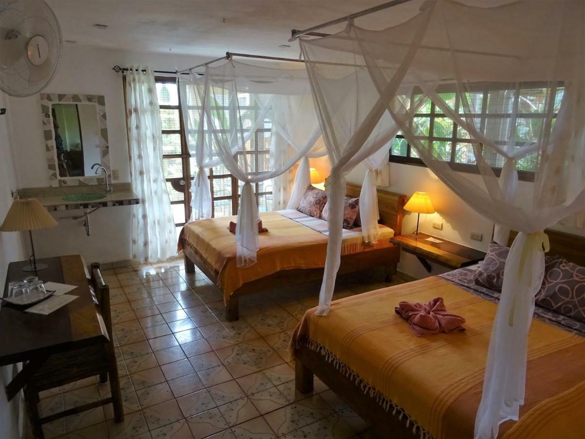 Hotel Pura Vida Puerto Viejo de Talamanca Dış mekan fotoğraf