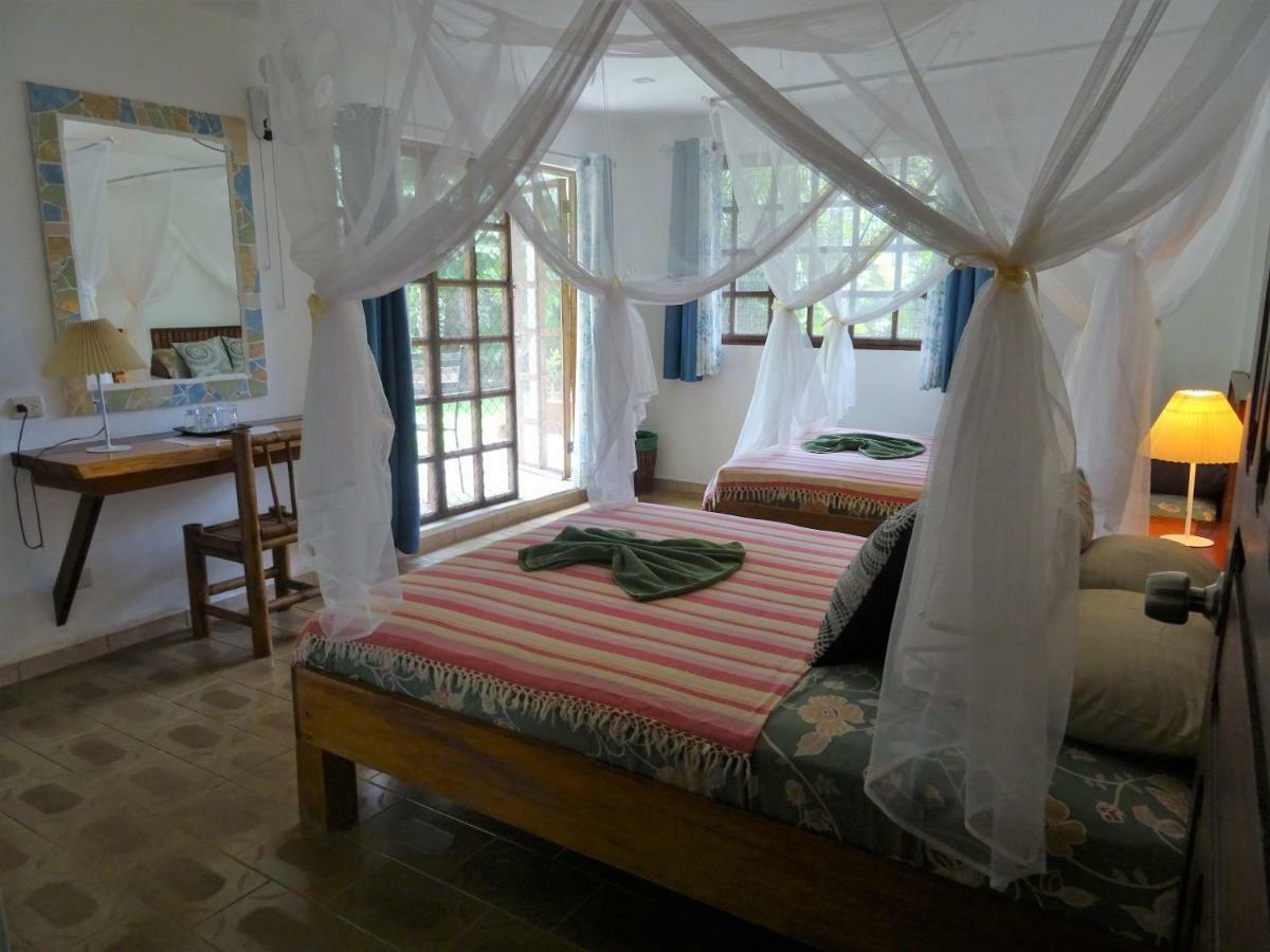 Hotel Pura Vida Puerto Viejo de Talamanca Dış mekan fotoğraf