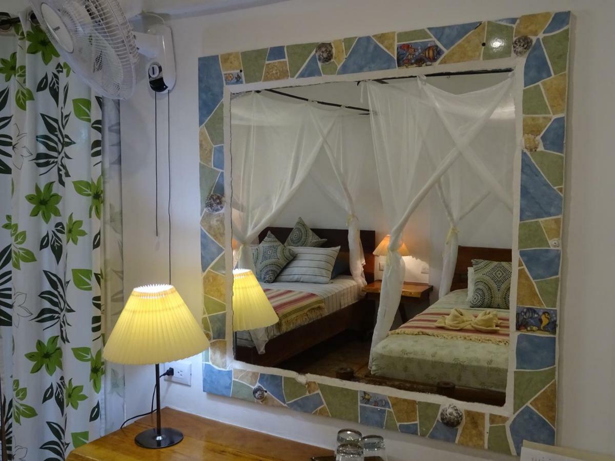 Hotel Pura Vida Puerto Viejo de Talamanca Dış mekan fotoğraf